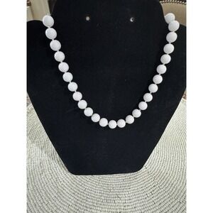 Vintage Japan White Beaded Necklace Gold Lucite‎ Chunky Hook Clasp Choker 16"